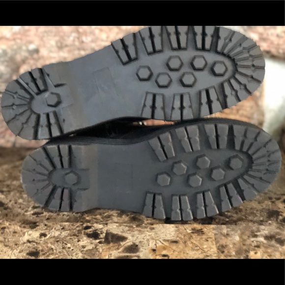 NEW Madden Girl Mash Flatform Combat Booties - Picture 5 of 8